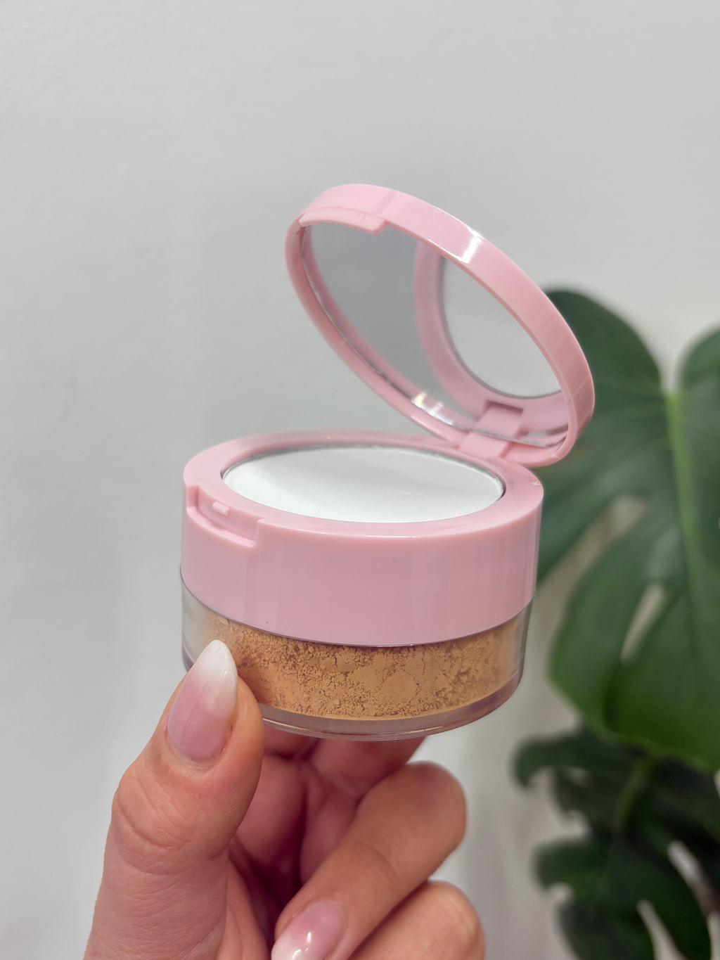 Dúo de Polvos Fijadores Billion Beauty Insta-Ready Face & Under Eye