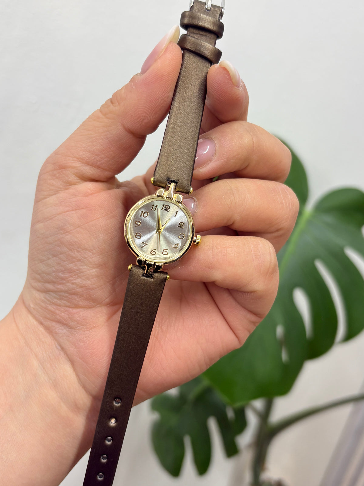 Reloj Redondo Minimalista – Correa Fina