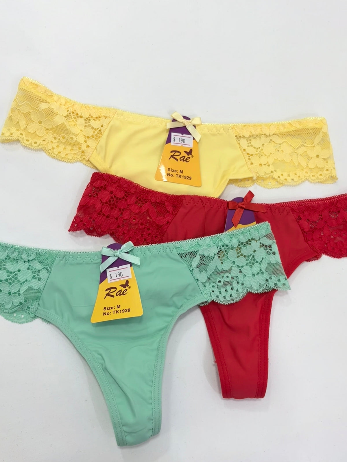 Colales con encaje RAE 9012/1929