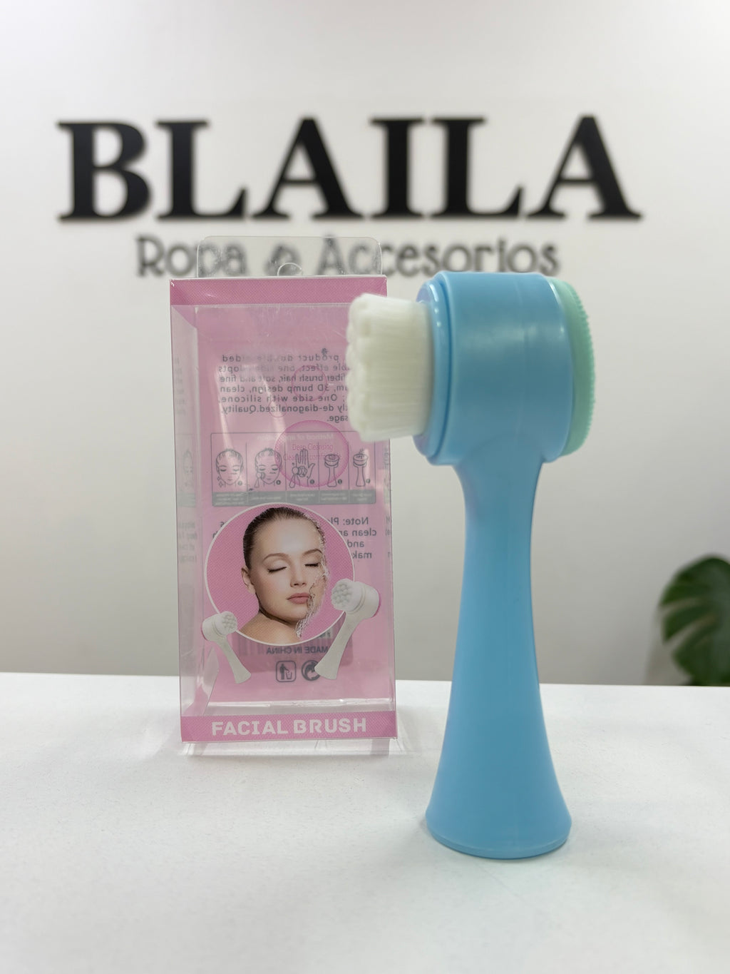 Cepillo facial 2 en 1