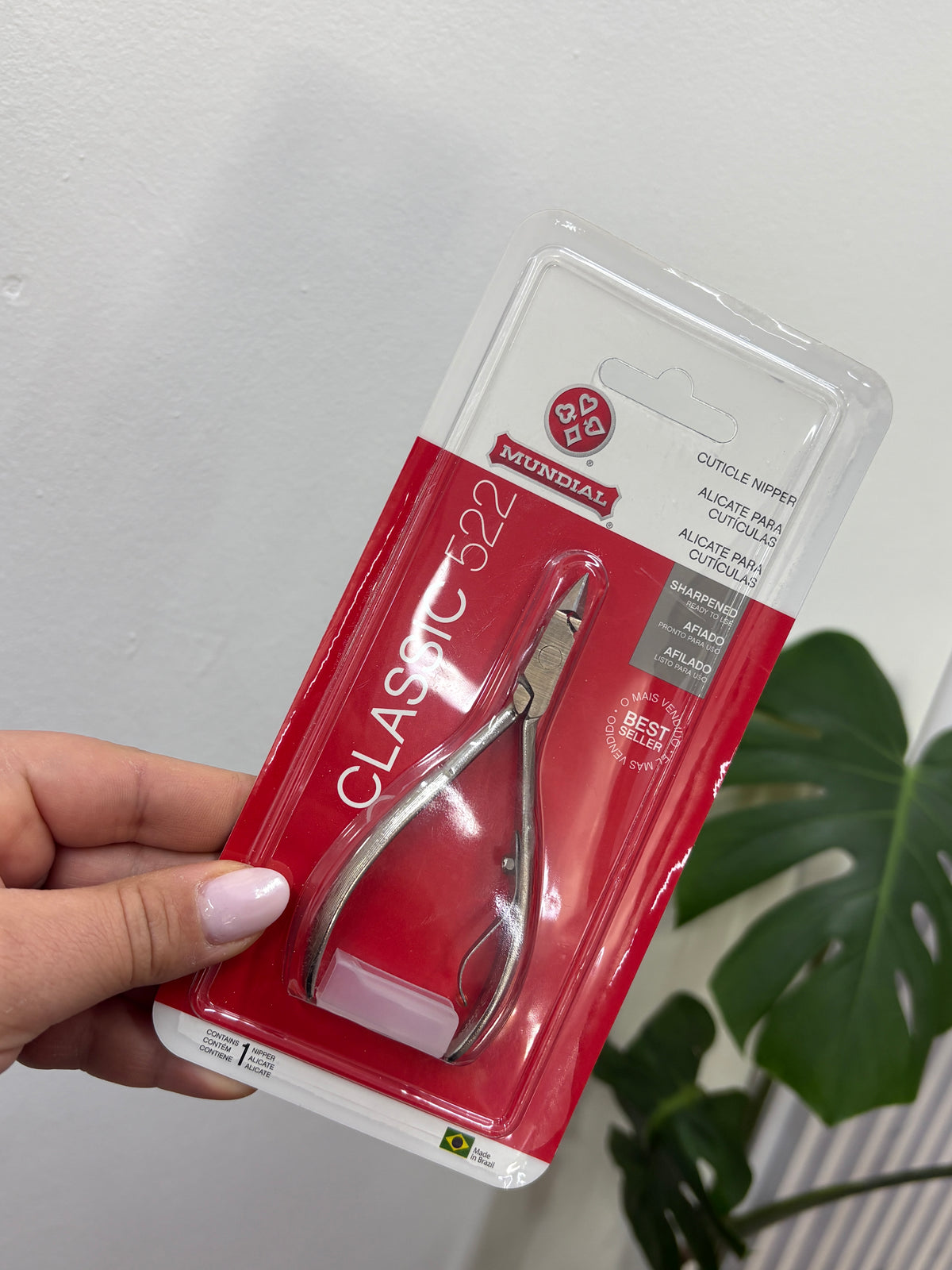 Alicate para cutículas