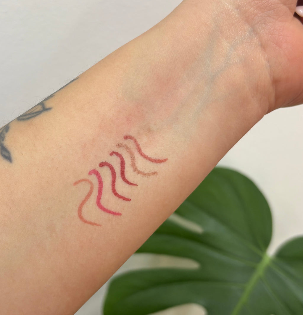 Delineador de Labios Líquido Liquid Lip Liner" – KEVIN & COCO