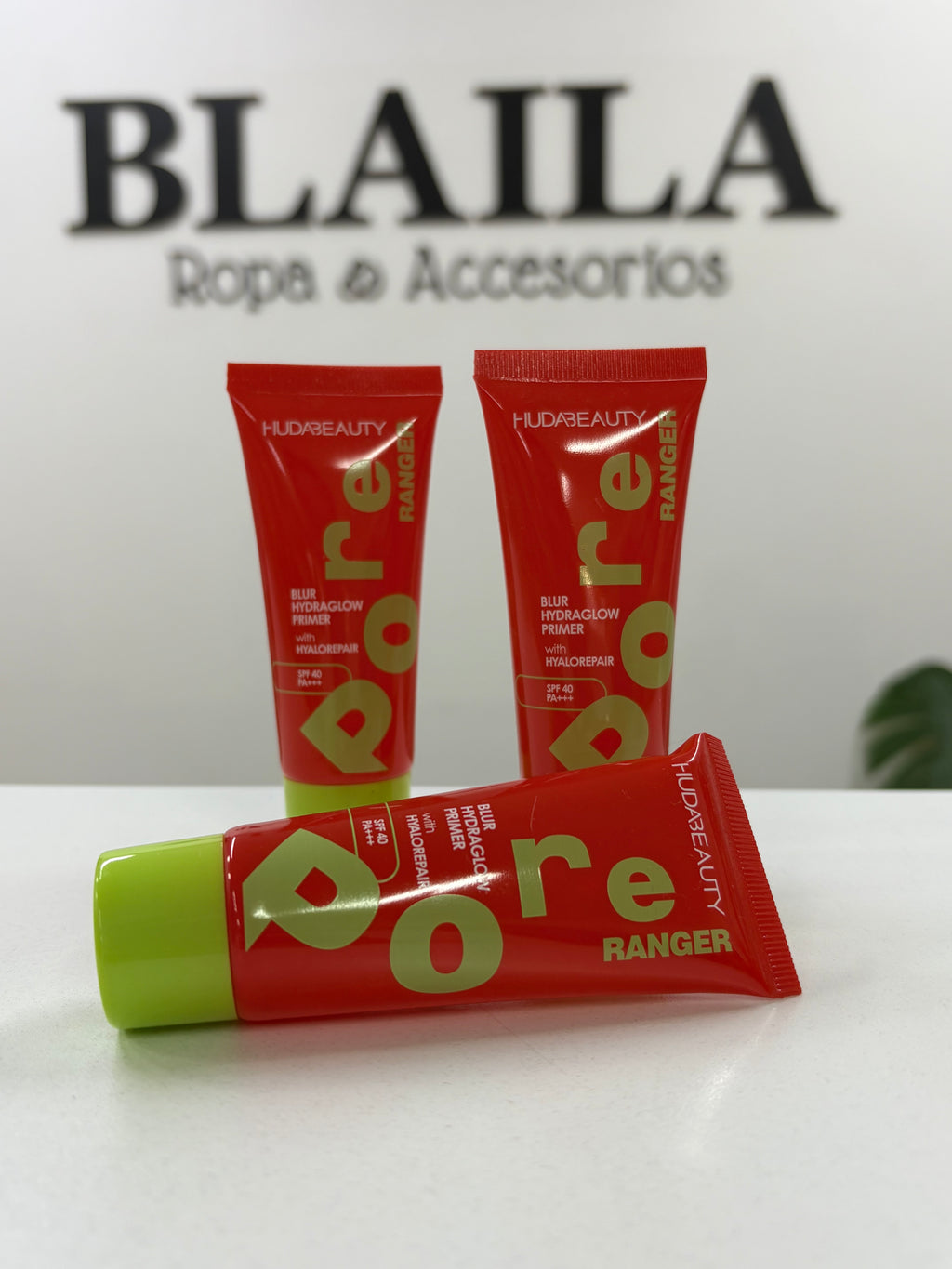 Primer Facial Blur Hydraglow Huda Beauty Pore Ranger