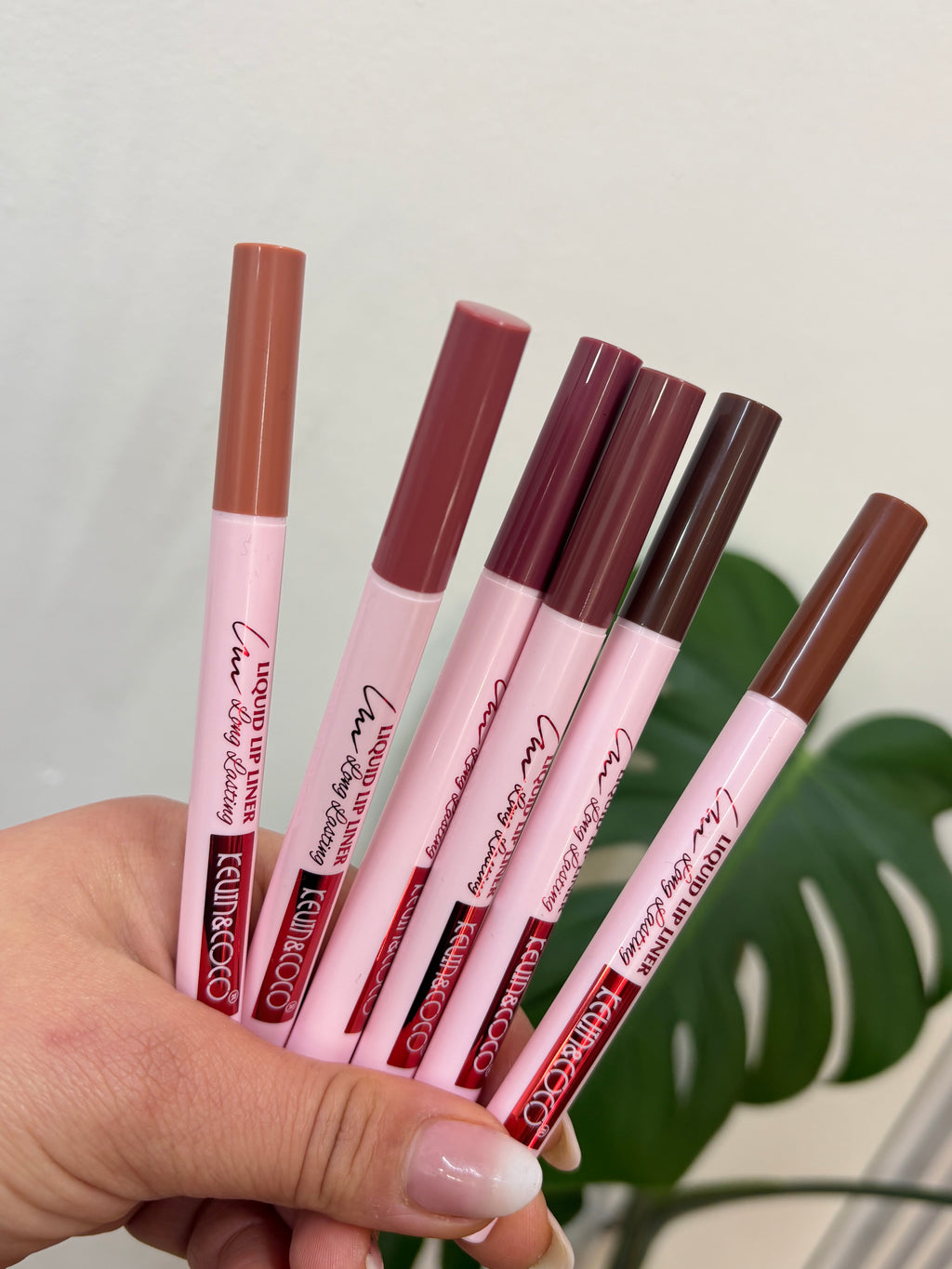 Delineador de Labios Líquido Liquid Lip Liner" – KEVIN & COCO
