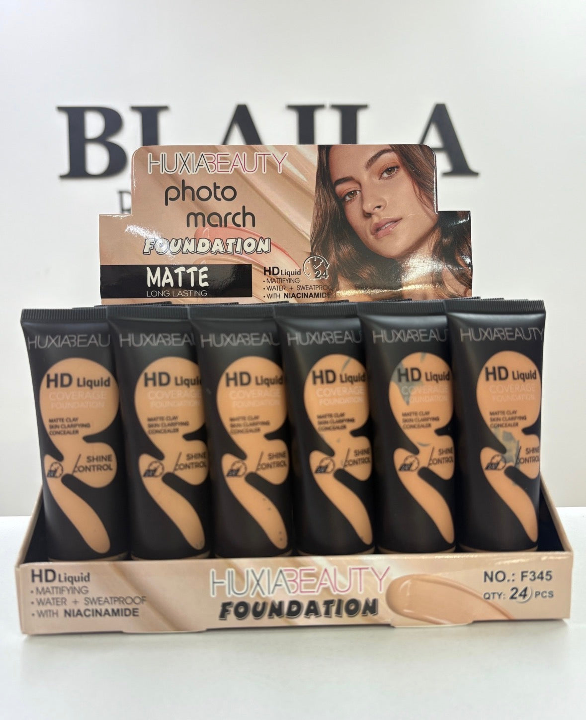 Base Photoshop Match HD Liquid Foundation