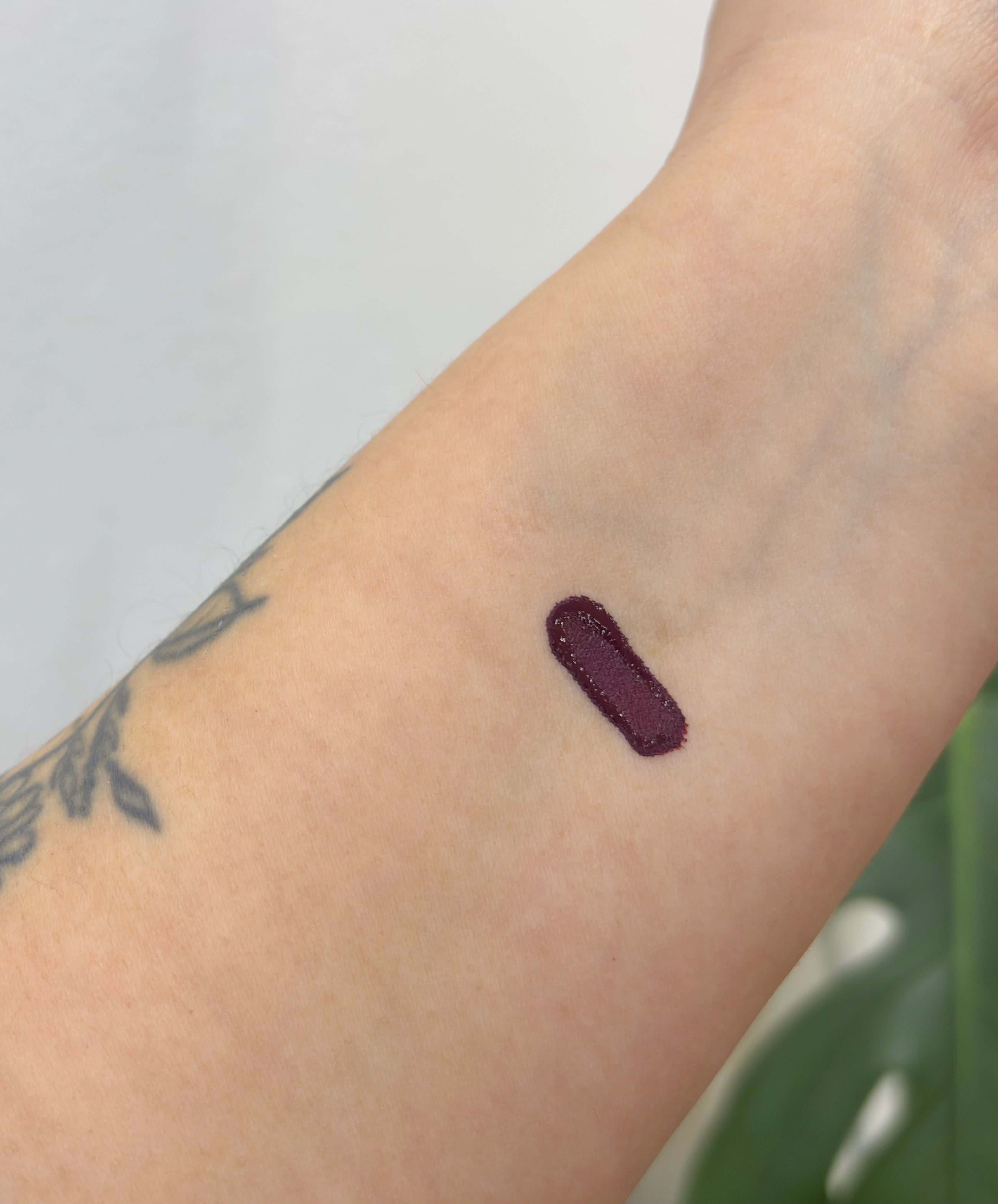 Labial Líquido Mate "DATE" - Miss Betty