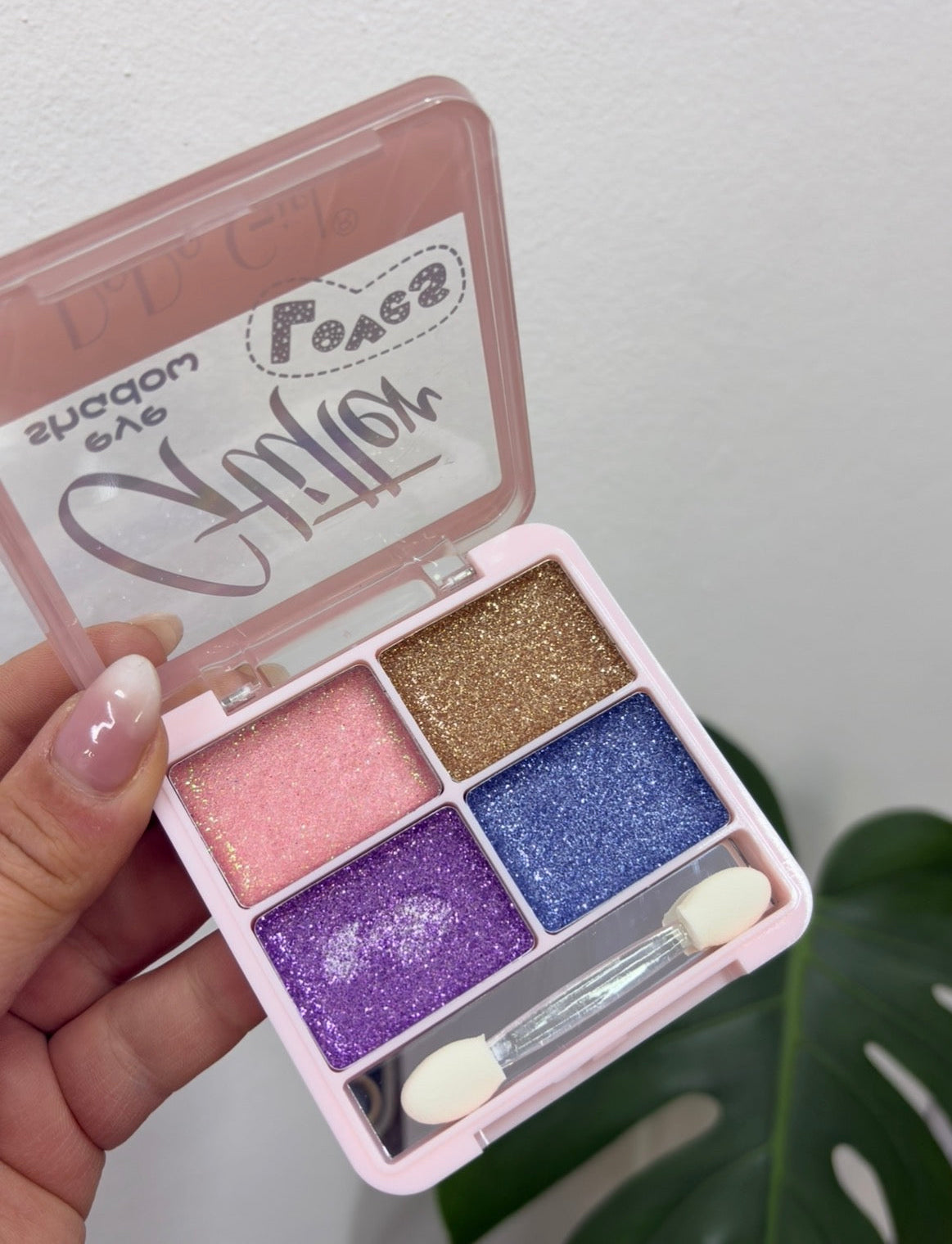 Glitter gel
