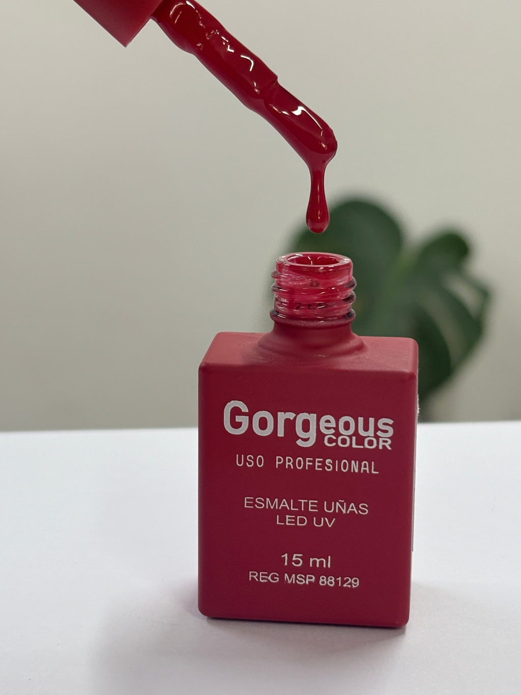 Gel color Gorgeous 052