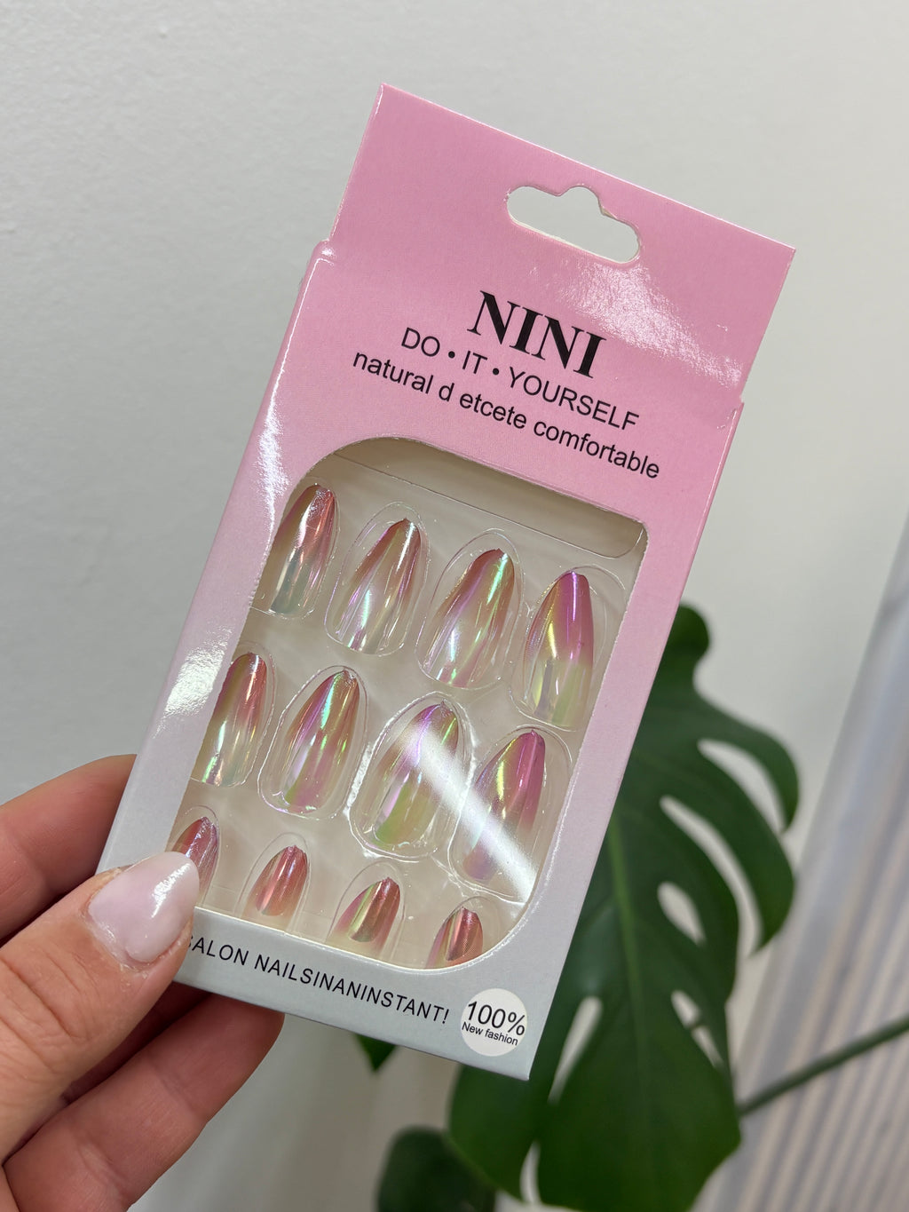 Uñas postizas