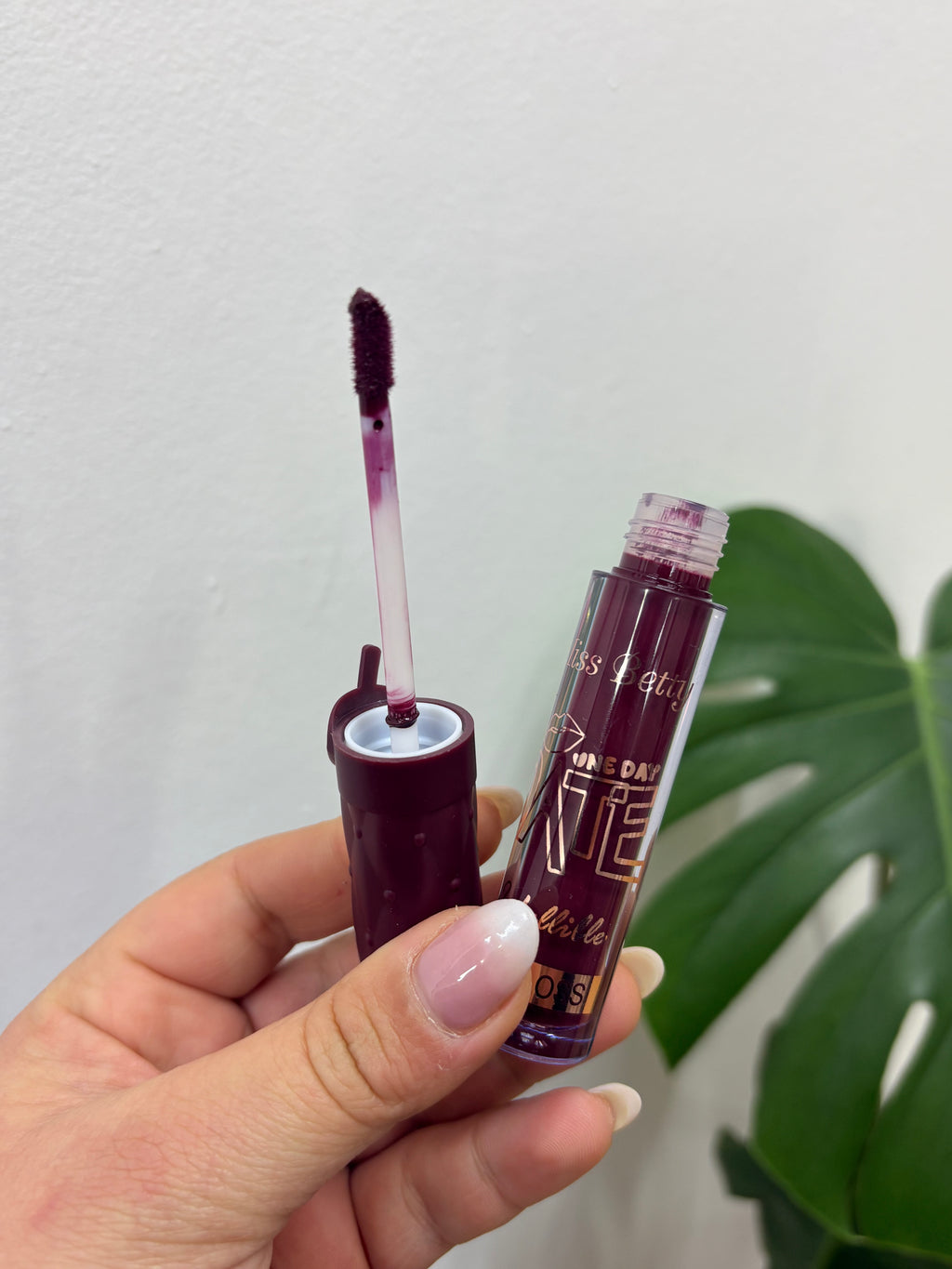 Labial Líquido Mate "DATE" - Miss Betty
