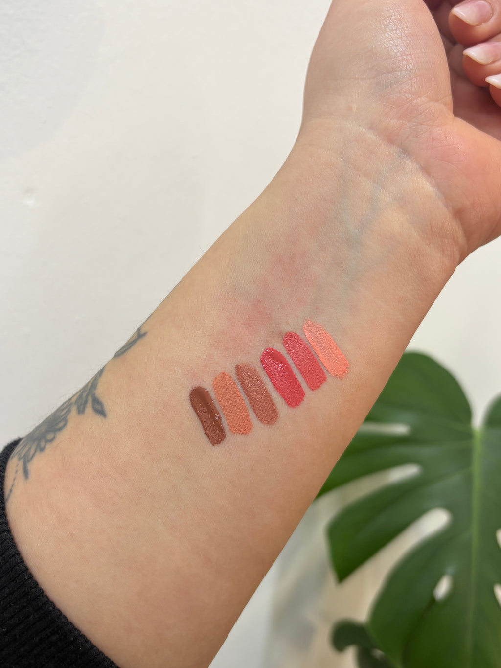 Juicy Lipgloss Matte – Febble