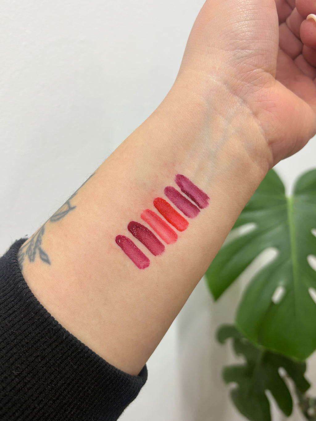 Extreme Lipgloss – HUDABEAUTY